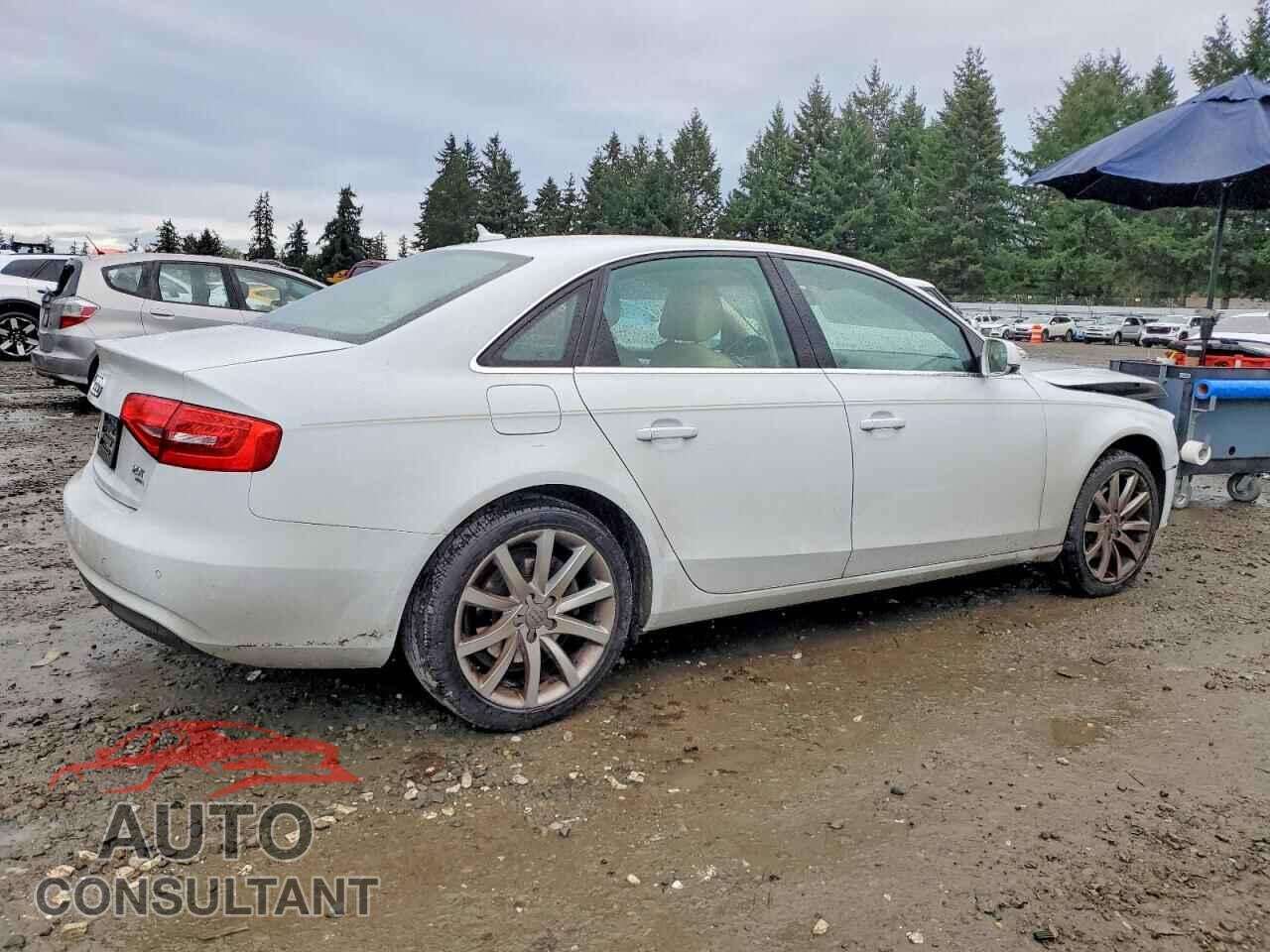 AUDI A4 2013 - WAUFFAFL6DN037253