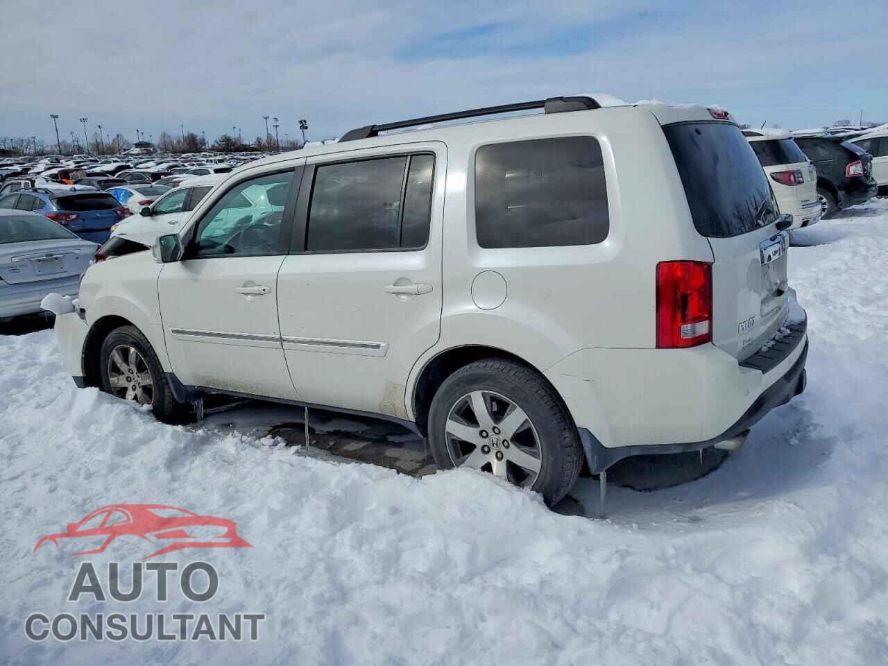 HONDA PILOT 2013 - 5FNYF4H94DB077781