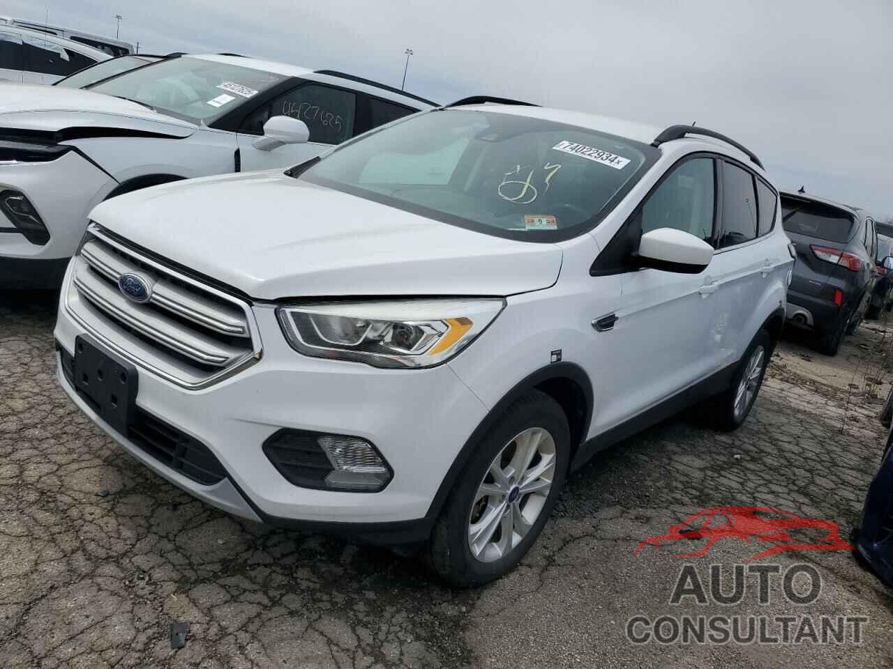 FORD ESCAPE 2018 - 1FMCU9HD1JUA44219