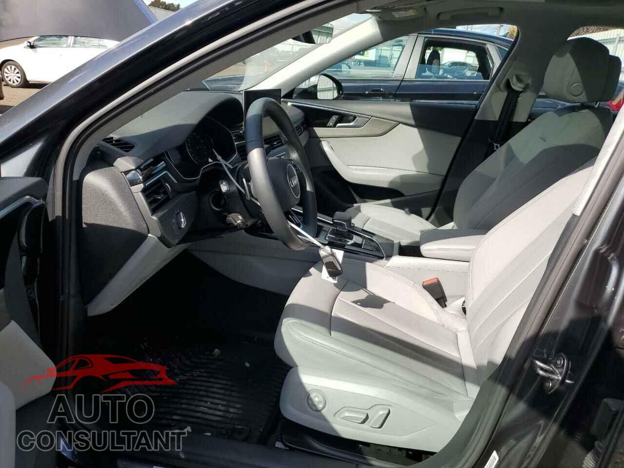 AUDI A4 2021 - WAUABAF43MA086187