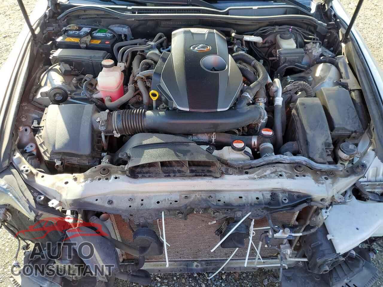 LEXUS IS 2016 - JTHBA1D28G5010004