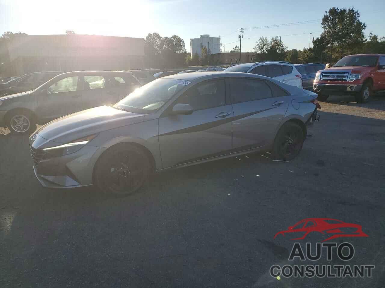 HYUNDAI ELANTRA 2023 - KMHLM4AGXPU529250