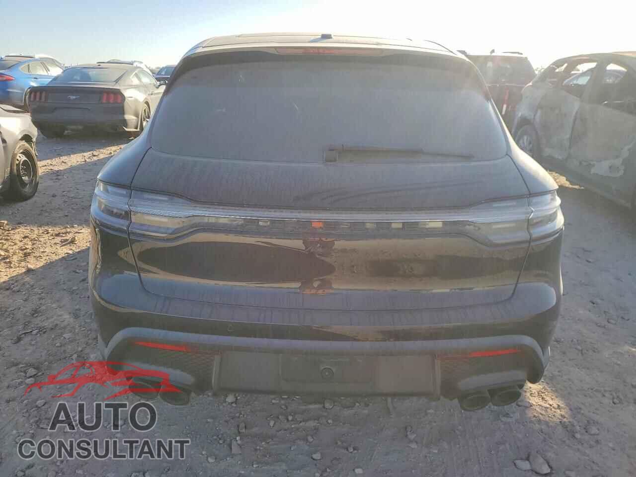 PORSCHE MACAN BASE 2024 - WP1AA2A5XRLB03718