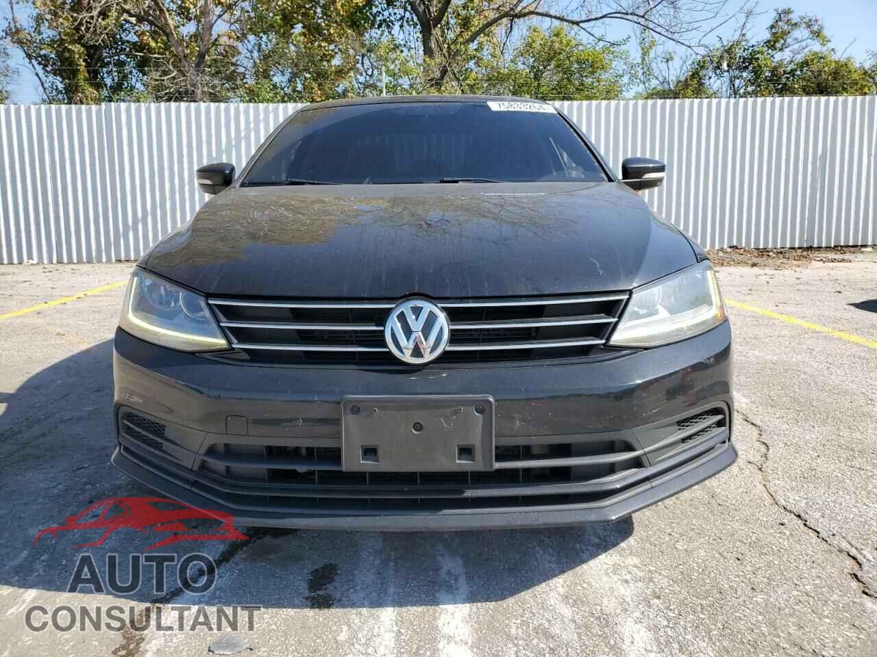 VOLKSWAGEN JETTA 2017 - 3VWDB7AJ8HM201906