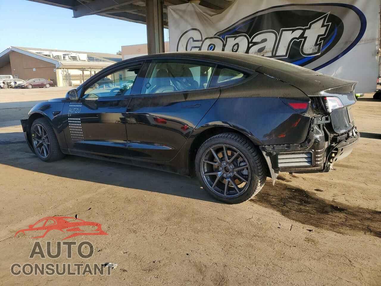 TESLA MODEL 3 2023 - 5YJ3E1EA1PF453075