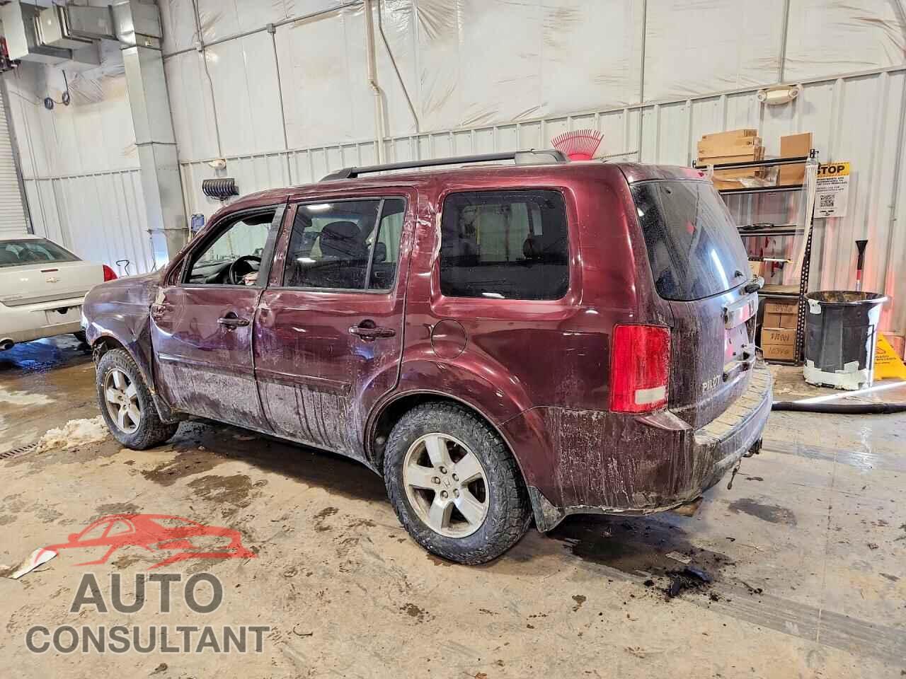 HONDA PILOT 2011 - 5FNYF4H55BB022279