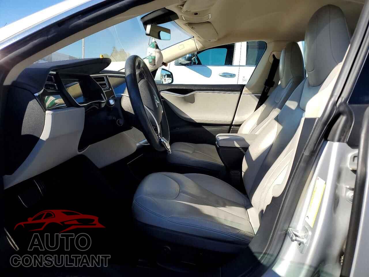 TESLA MODEL S 2014 - 5YJSA1H11EFP56700