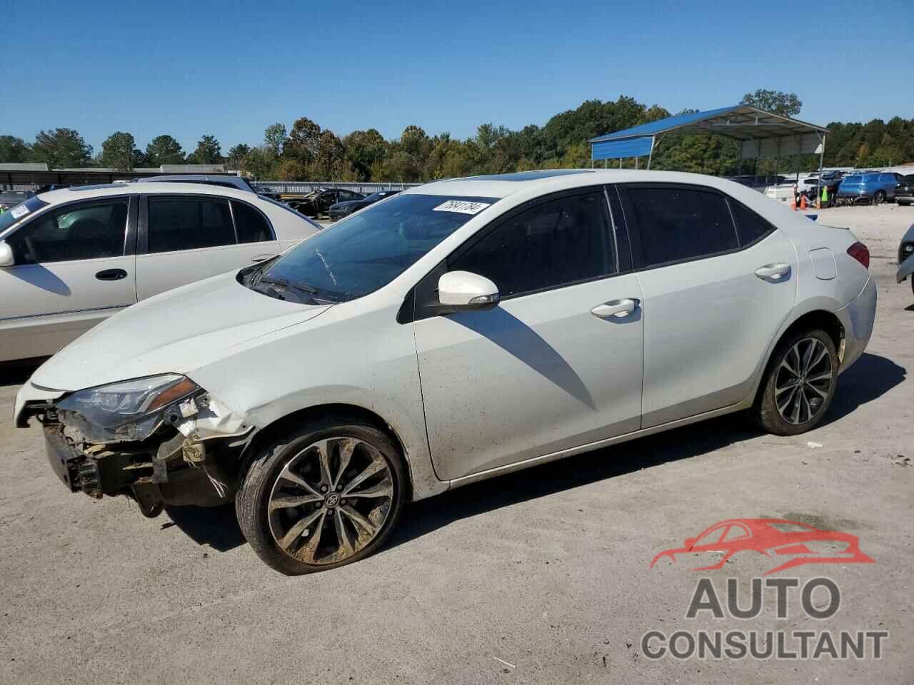 TOYOTA COROLLA 2018 - 5YFBURHE6JP835223