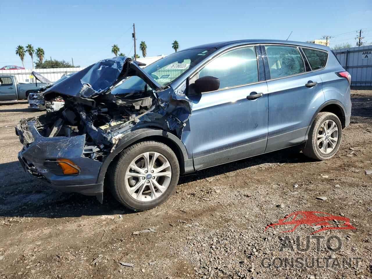FORD ESCAPE 2018 - 1FMCU0F72JUB72607
