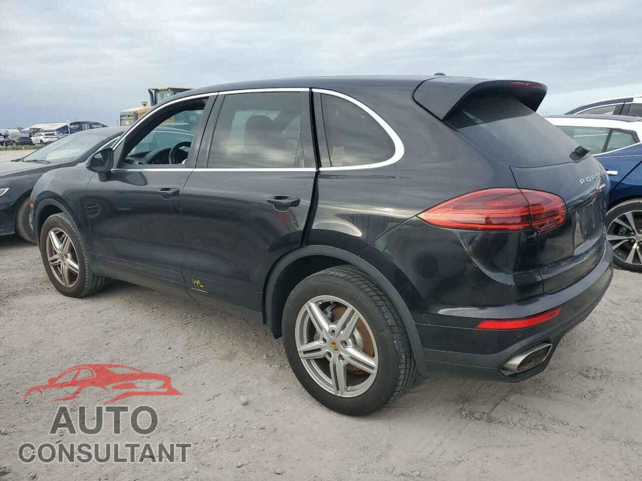 PORSCHE CAYENNE 2016 - WP1AA2A21GLA03963