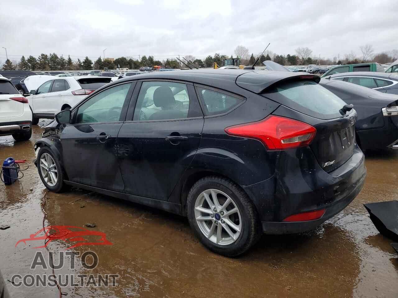 FORD FOCUS 2017 - 1FADP3K2XHL331827