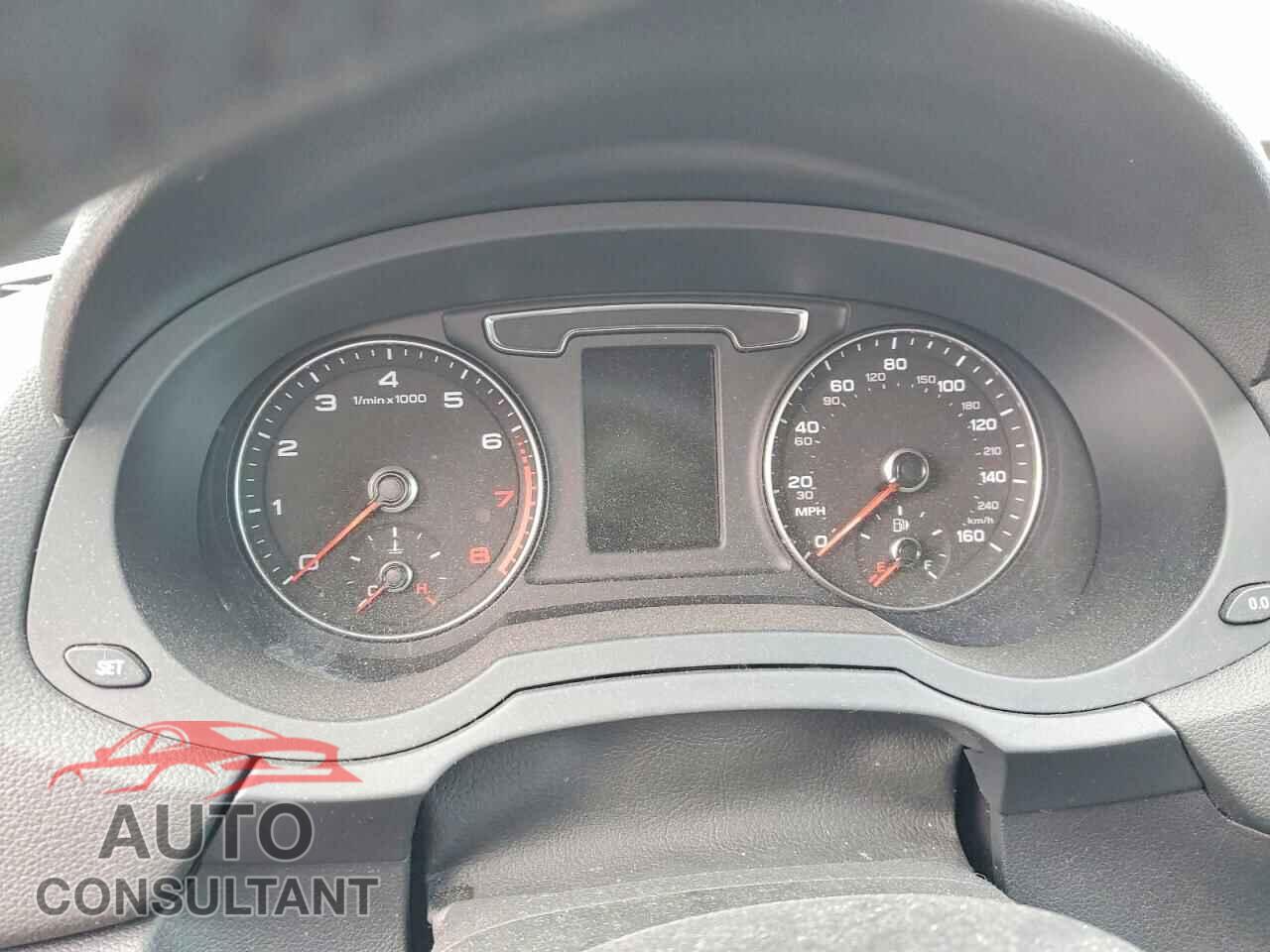 AUDI Q3 2018 - WA1ECCFS2JR007773