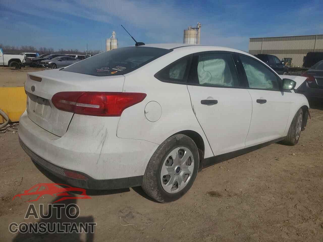 FORD FOCUS 2017 - 1FADP3E2XHL284312