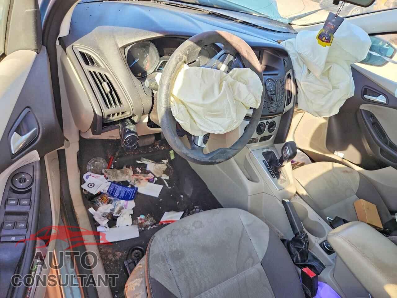 FORD FOCUS 2012 - 1FAHP3F2XCL230890