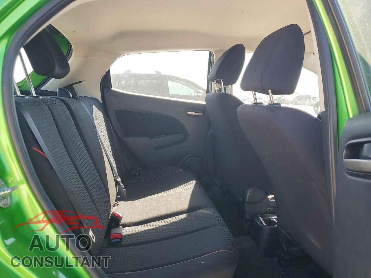 MAZDA 2 2011 - JM1DE1HY5B0117143