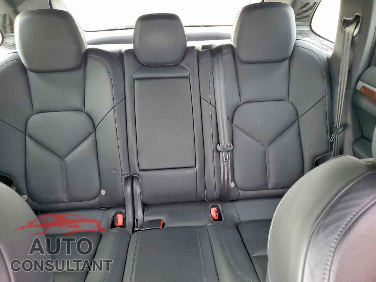 PORSCHE CAYENNE 2014 - WP1AA2A22ELA06044