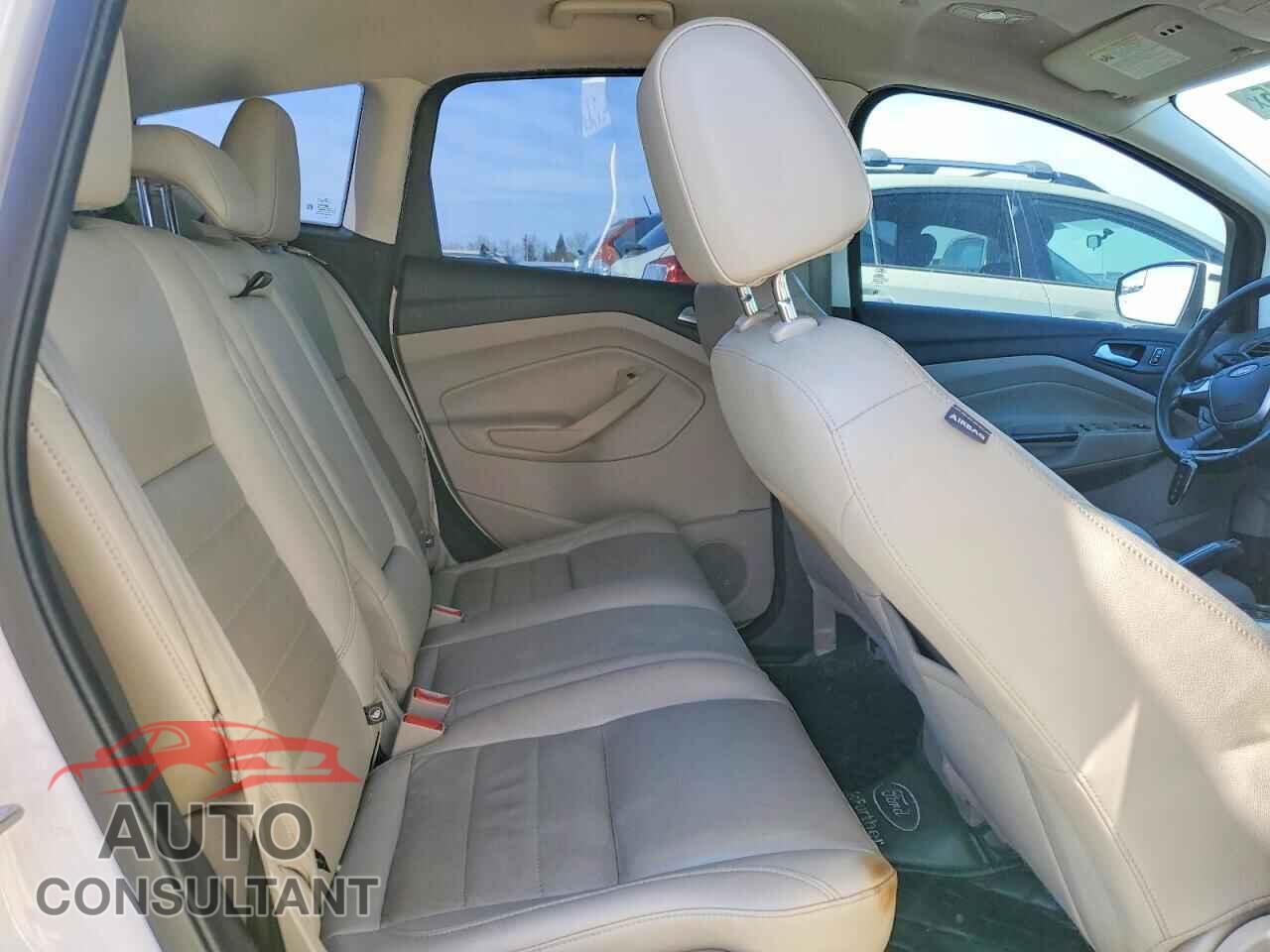 FORD CMAX 2015 - 1FADP5CU4FL119403