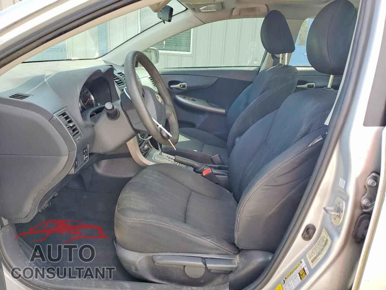 TOYOTA COROLLA 2013 - 5YFBU4EE0DP212689