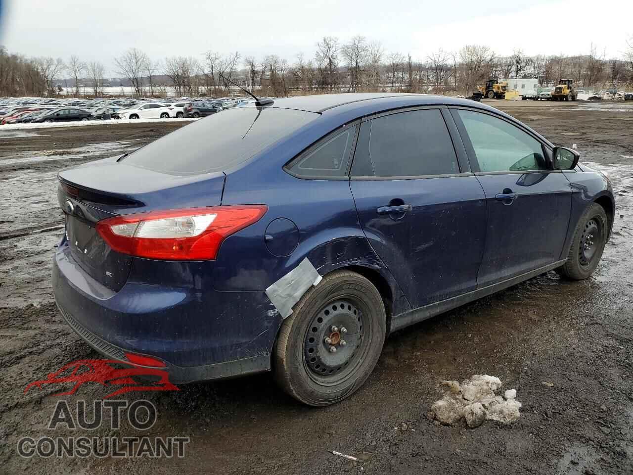 FORD FOCUS 2012 - 1FAHP3F25CL157539