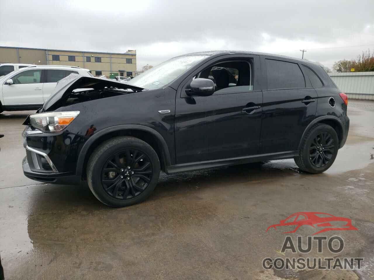 MITSUBISHI OUTLANDER 2018 - JA4AP3AU1JU011919