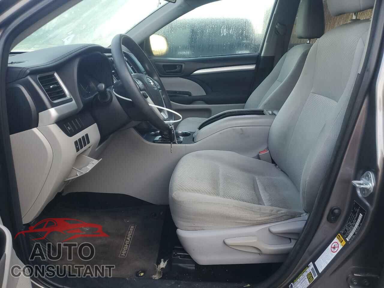 TOYOTA HIGHLANDER 2017 - 5TDZZRFH3HS218098