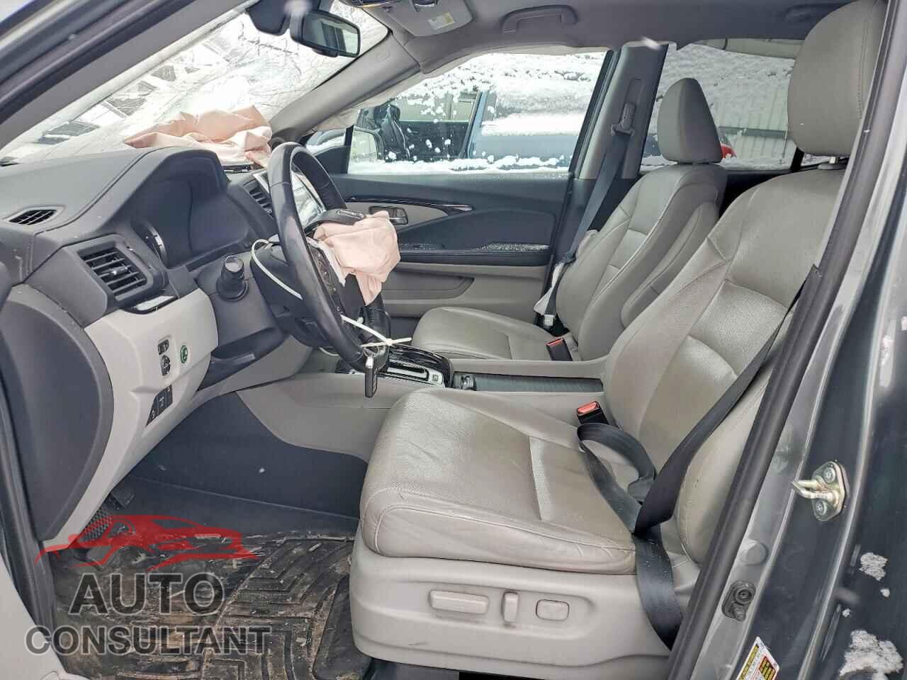 HONDA RIDGELINE 2017 - 5FPYK3F79HB036129
