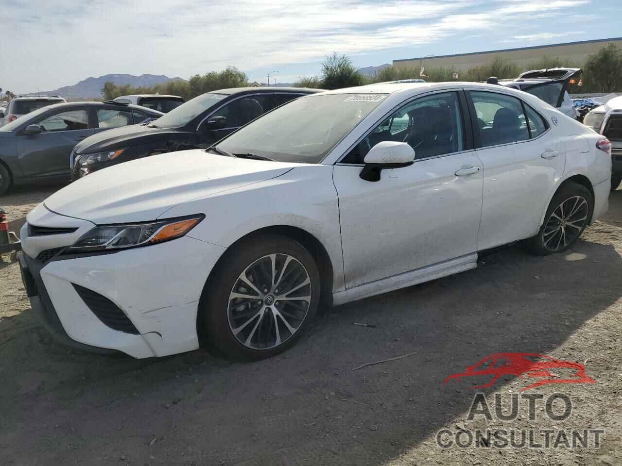 TOYOTA CAMRY 2020 - 4T1G11AK2LU887756