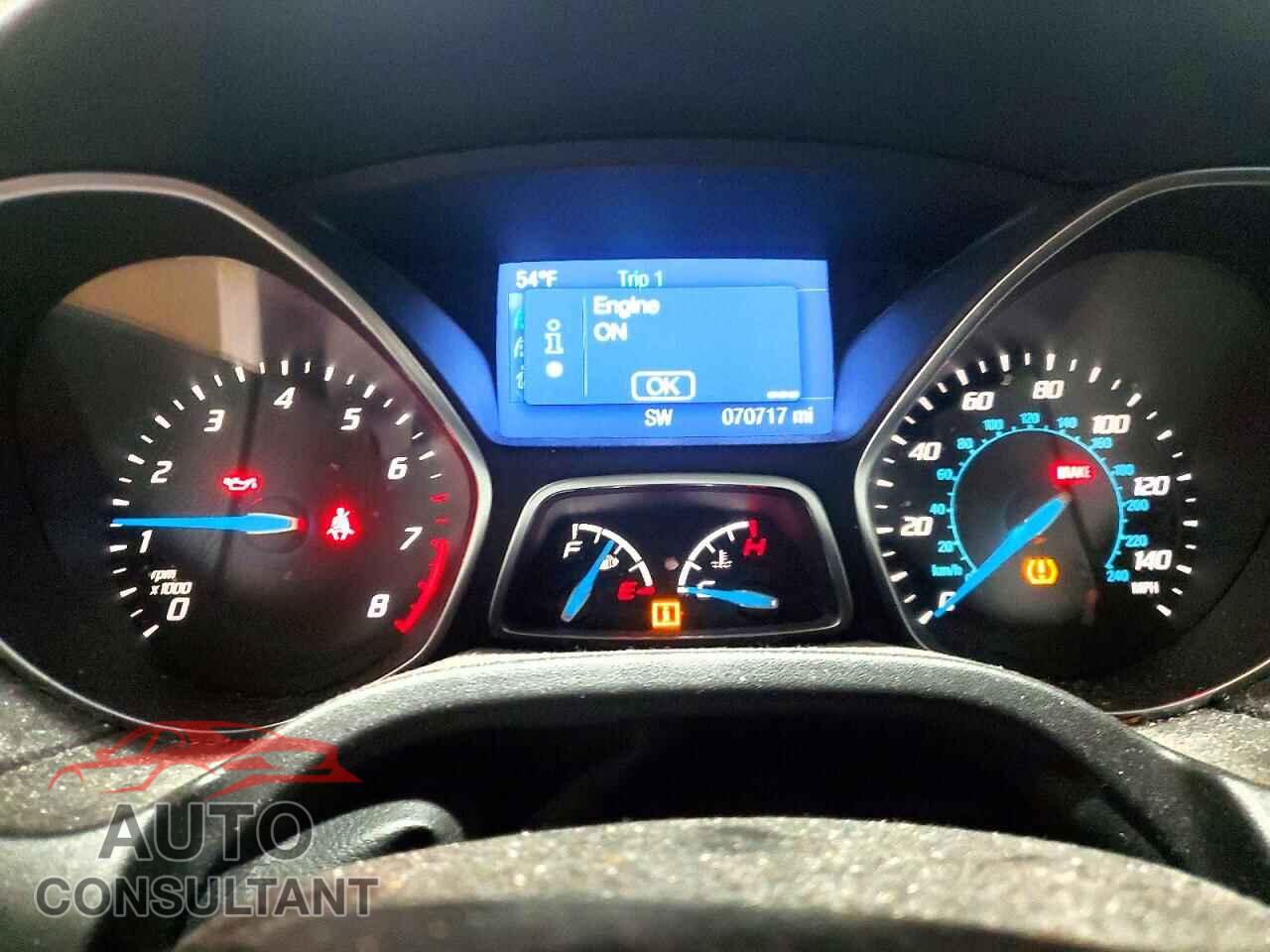 FORD FOCUS 2014 - 1FADP3E2XEL268235