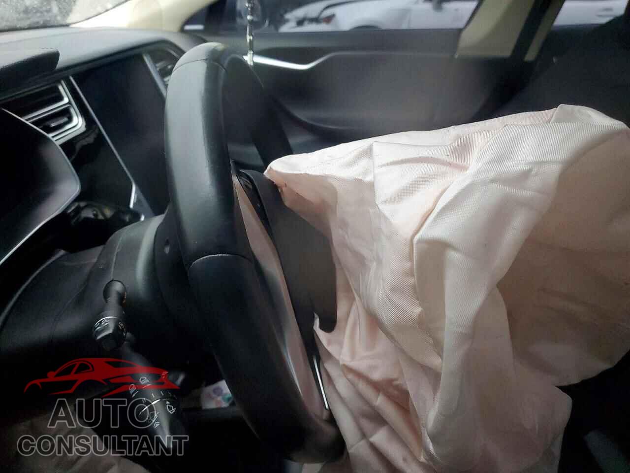 TESLA MODEL S 2014 - 5YJSA1H11EFP40545