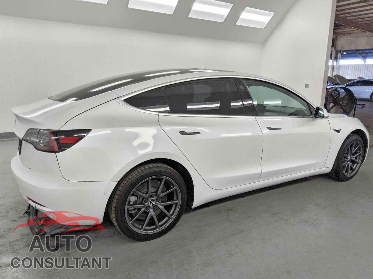 TESLA MODEL 3 2019 - 5YJ3E1EA0KF415961