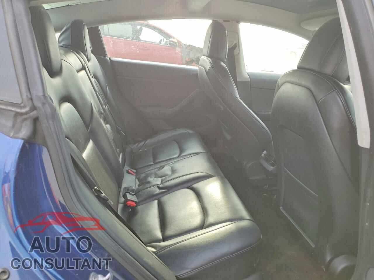 TESLA MODEL 3 2022 - 5YJ3E1EAXNF191215