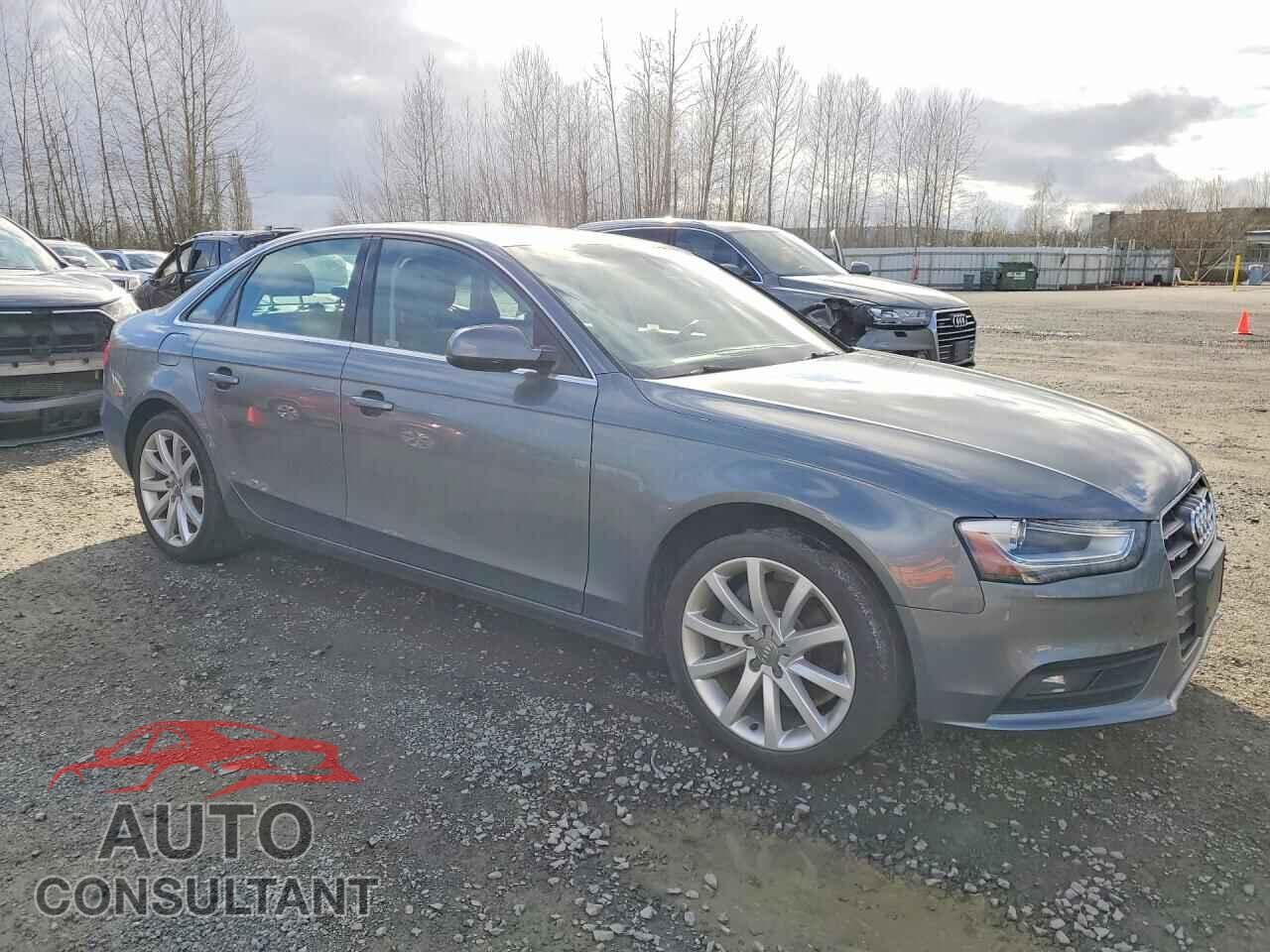 AUDI A4 2013 - WAUFFAFL0DN042223