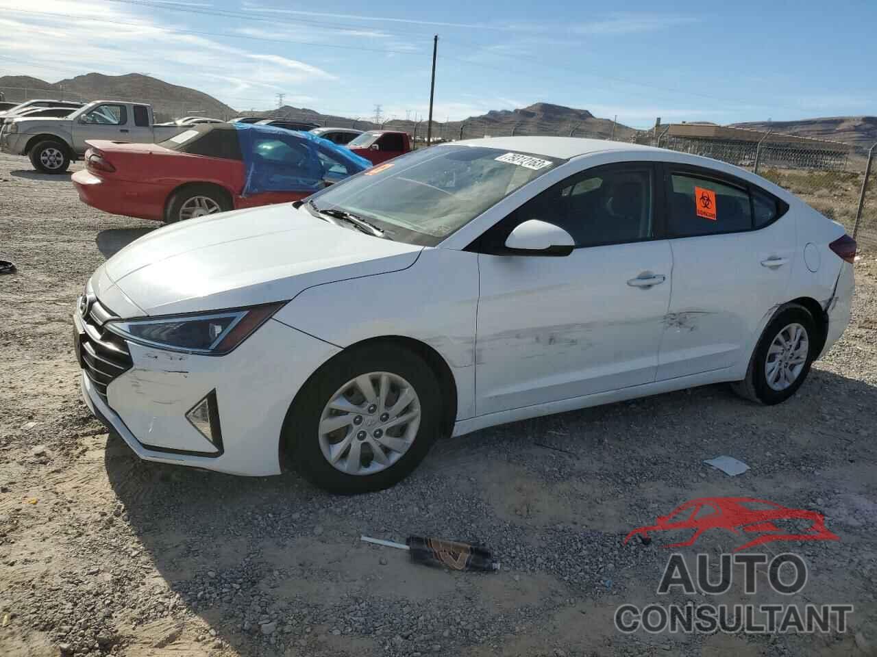 HYUNDAI ELANTRA 2019 - 5NPD74LF4KH440104