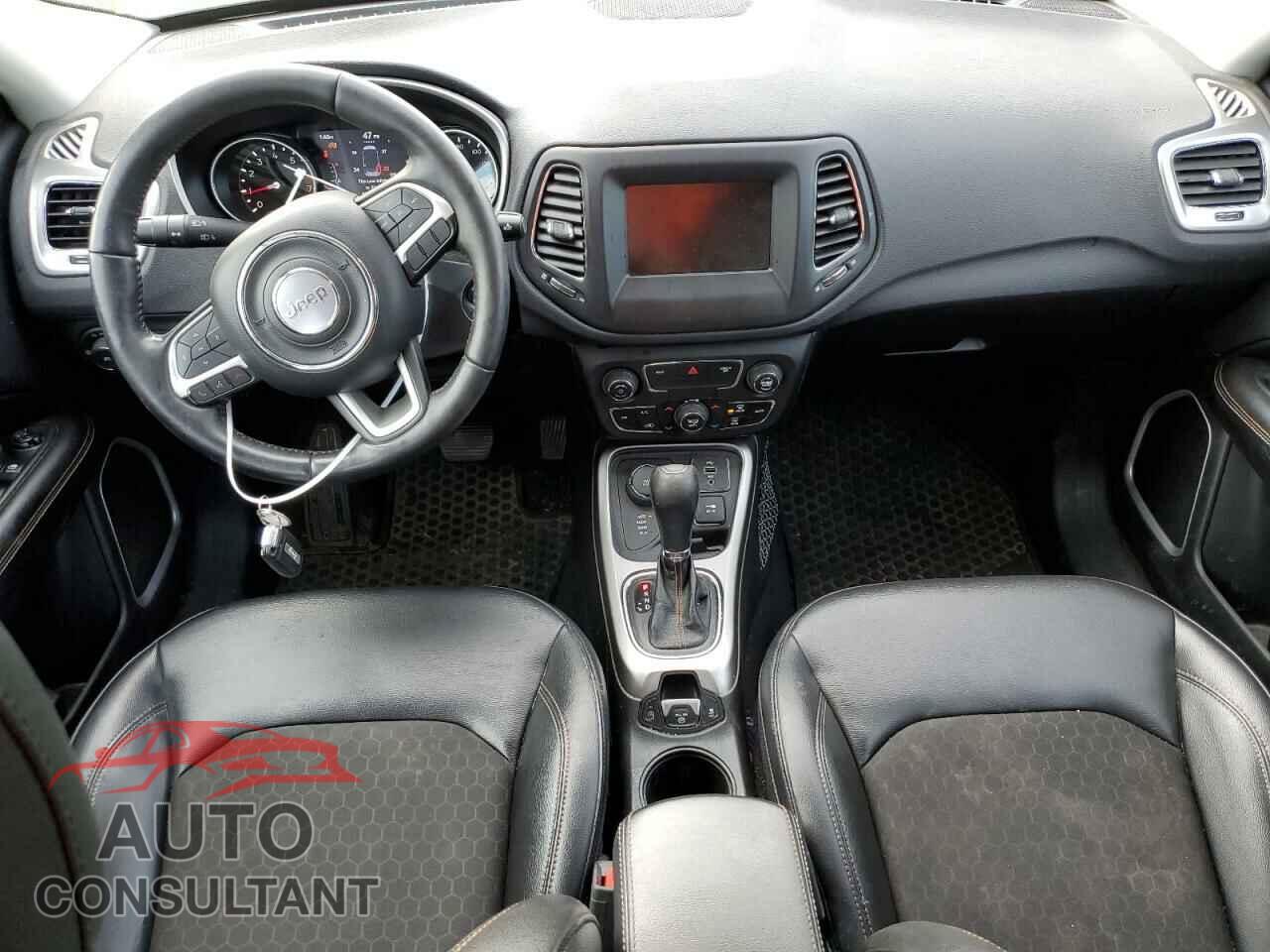 JEEP COMPASS 2017 - 3C4NJDBB7HT657840