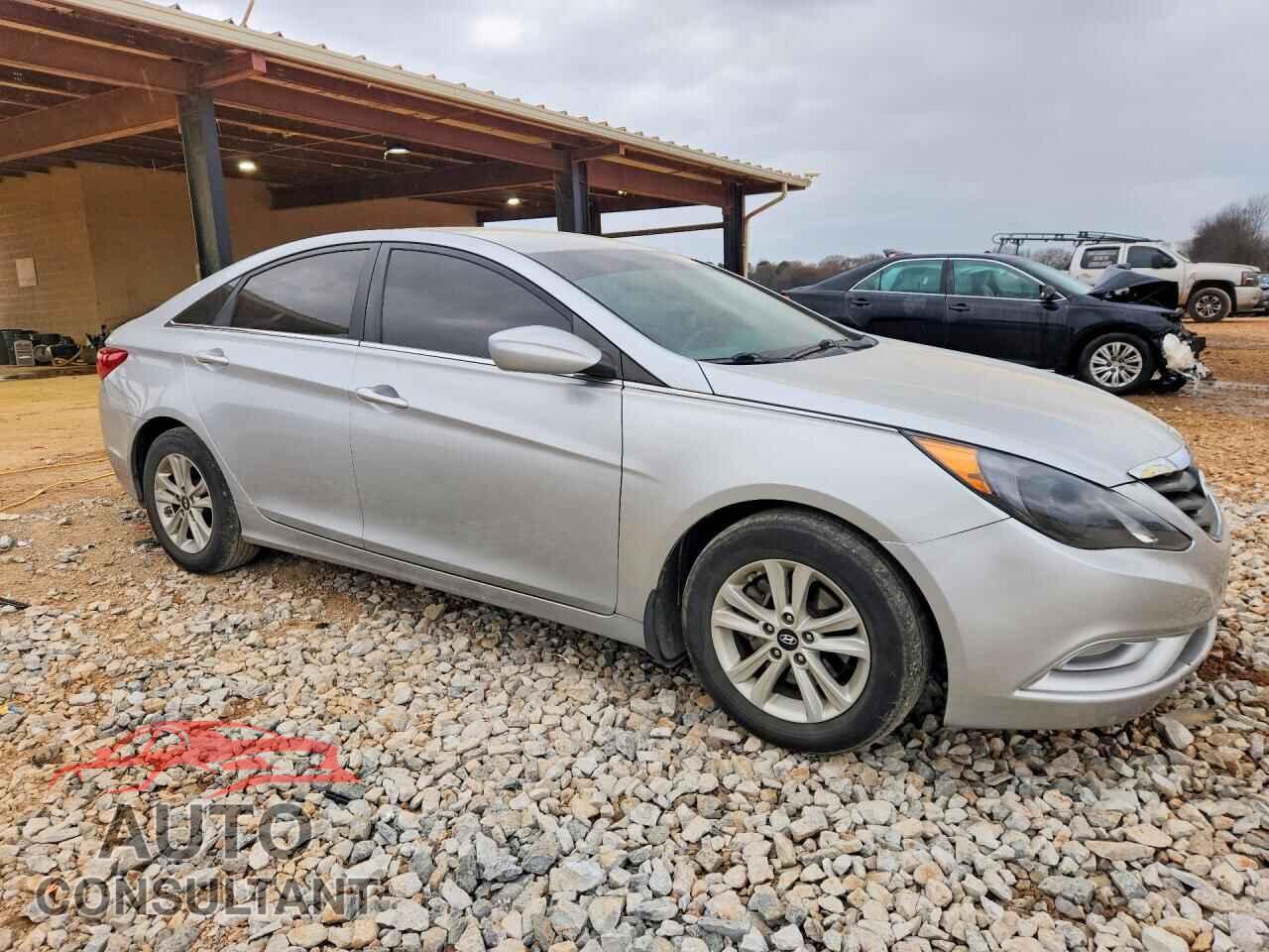 HYUNDAI SONATA 2012 - 5NPEB4AC3CH457165