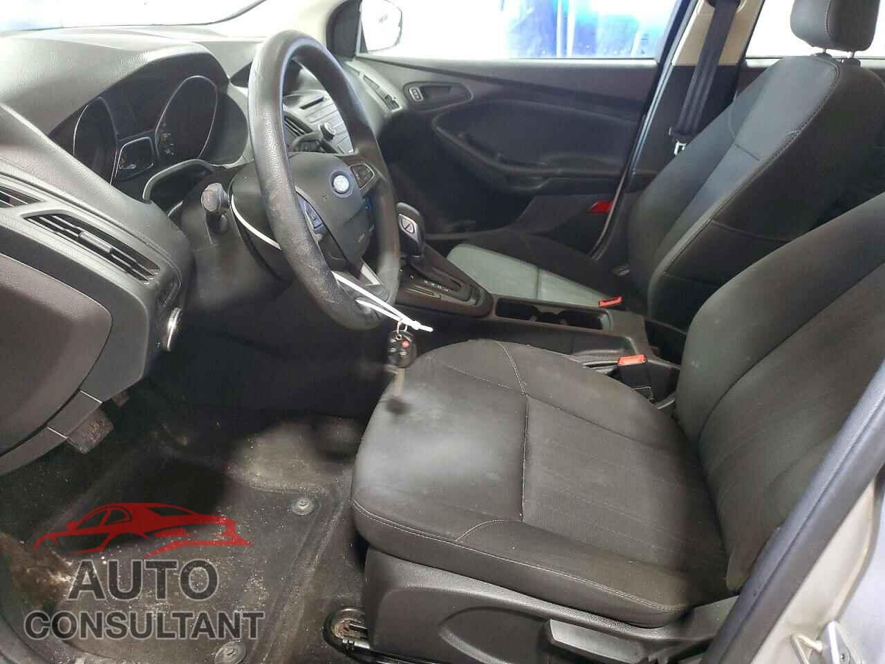 FORD FOCUS 2017 - 1FADP3E2XHL316689