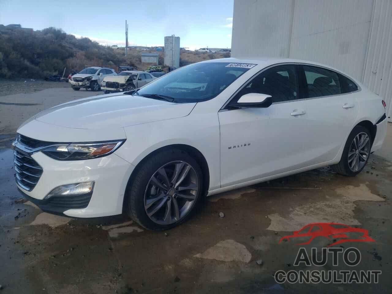 CHEVROLET MALIBU 2023 - 1G1ZD5ST9PF162290