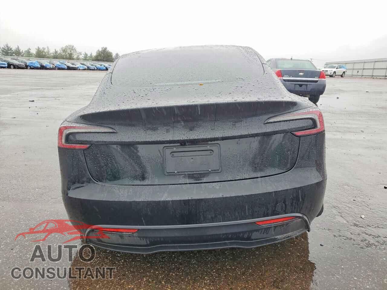 TESLA MODEL 3 2026 - 5YJ3E1EA3TF197838