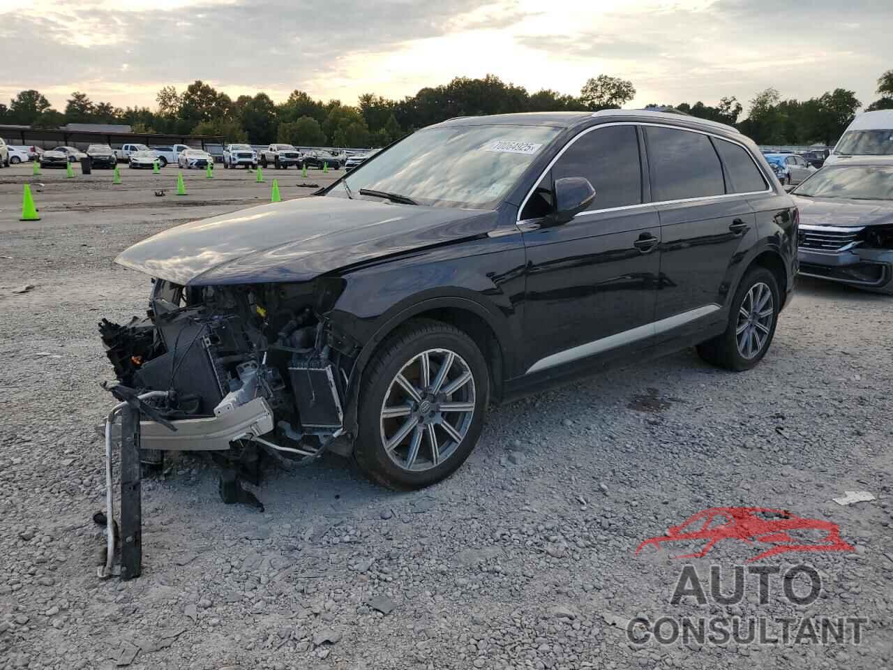AUDI Q7 2018 - WA1VAAF77JD009103