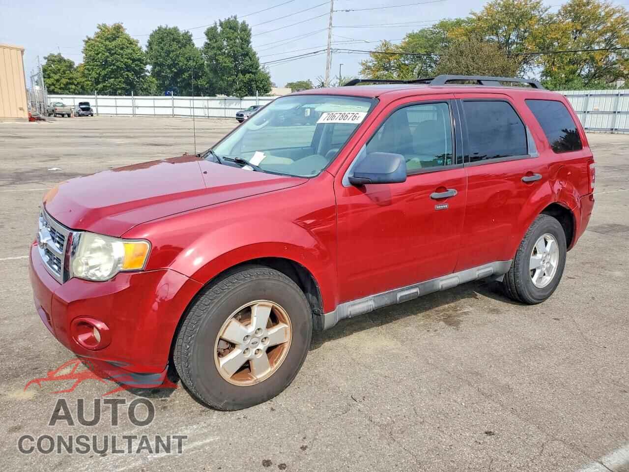 FORD ESCAPE 2010 - 1FMCU9D71AKC82700