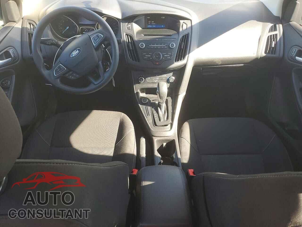 FORD FOCUS 2017 - 1FADP3F2XHL276161