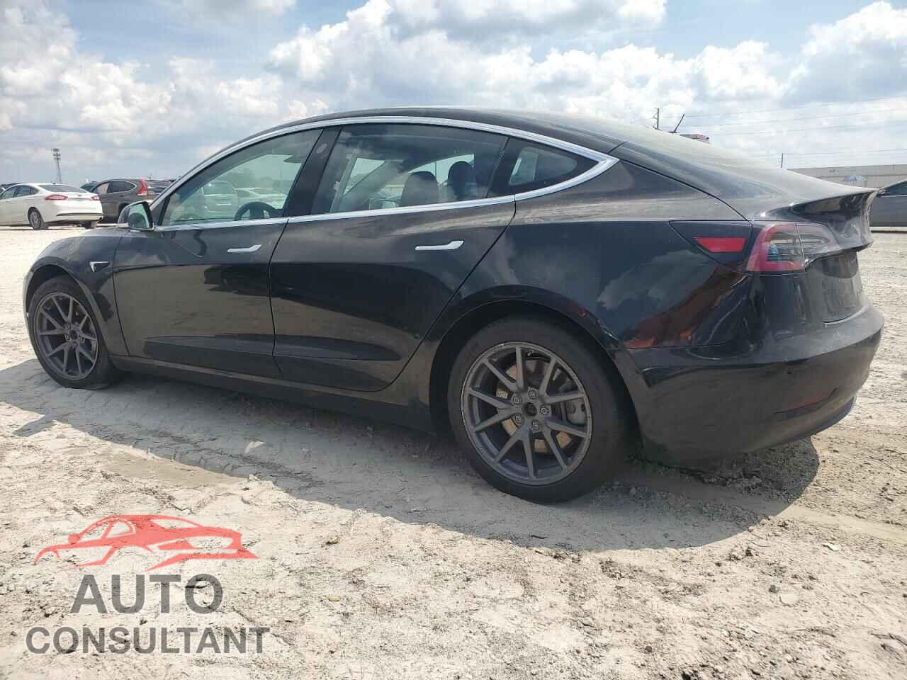TESLA MODEL 3 2018 - 5YJ3E1EB3JF113636