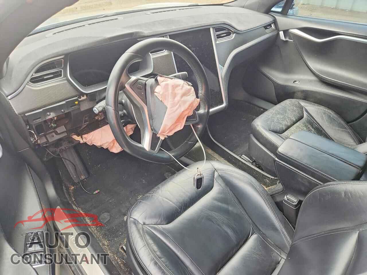 TESLA MODEL S 2015 - 5YJSA1E4XFF113990
