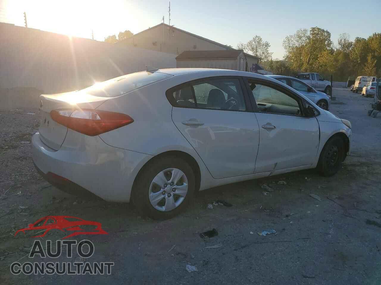 KIA FORTE 2015 - KNAFK4A65F5379472