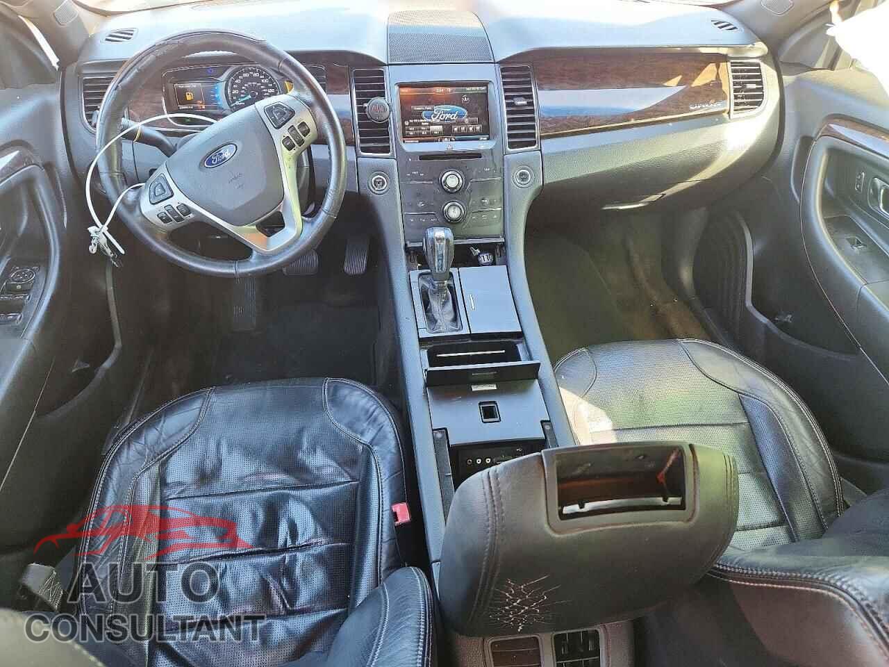 FORD TAURUS 2015 - 1FAHP2F84FG152165