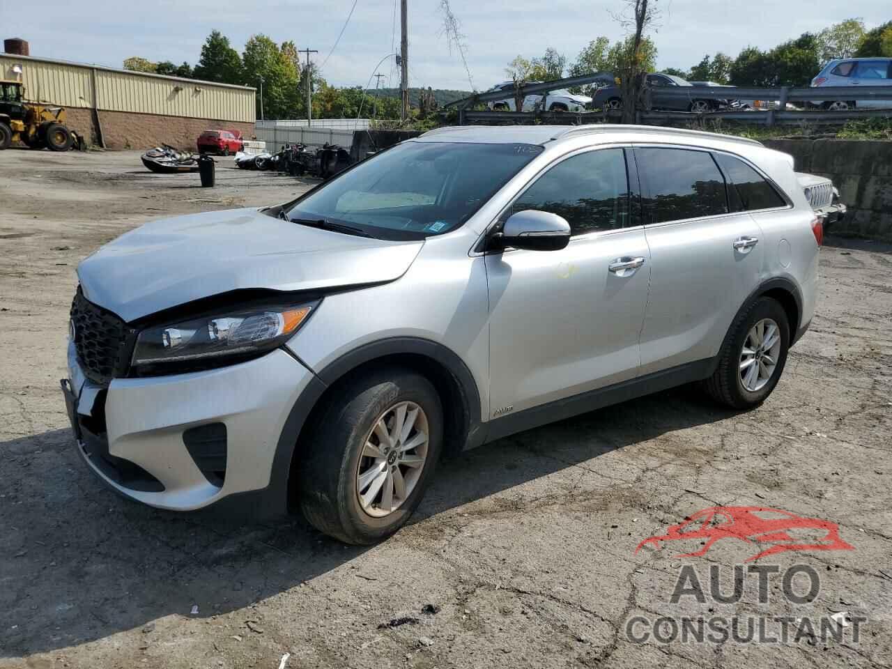 KIA SORENTO 2019 - 5XYPGDA37KG439316