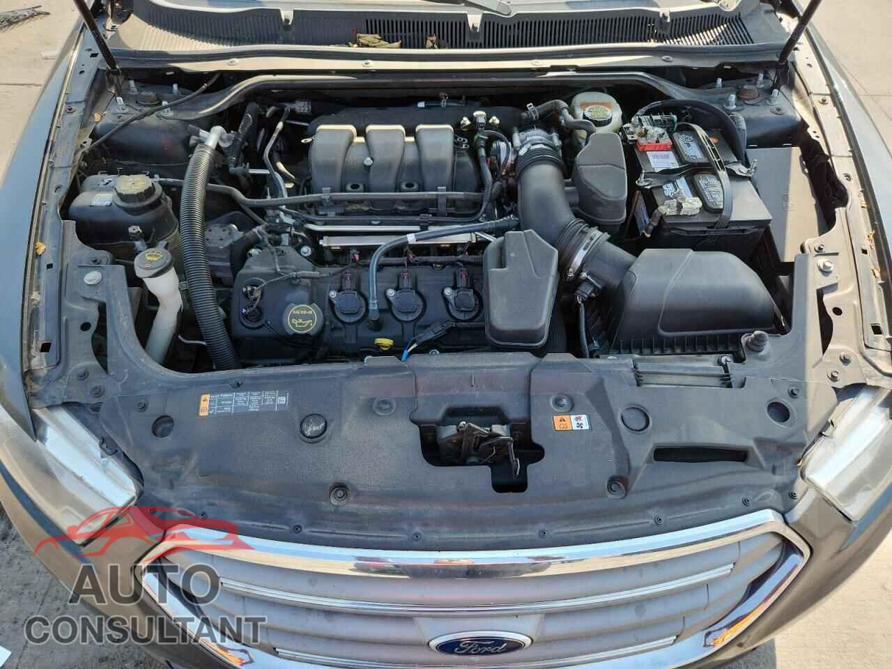 FORD TAURUS 2015 - 1FAHP2E84FG207456