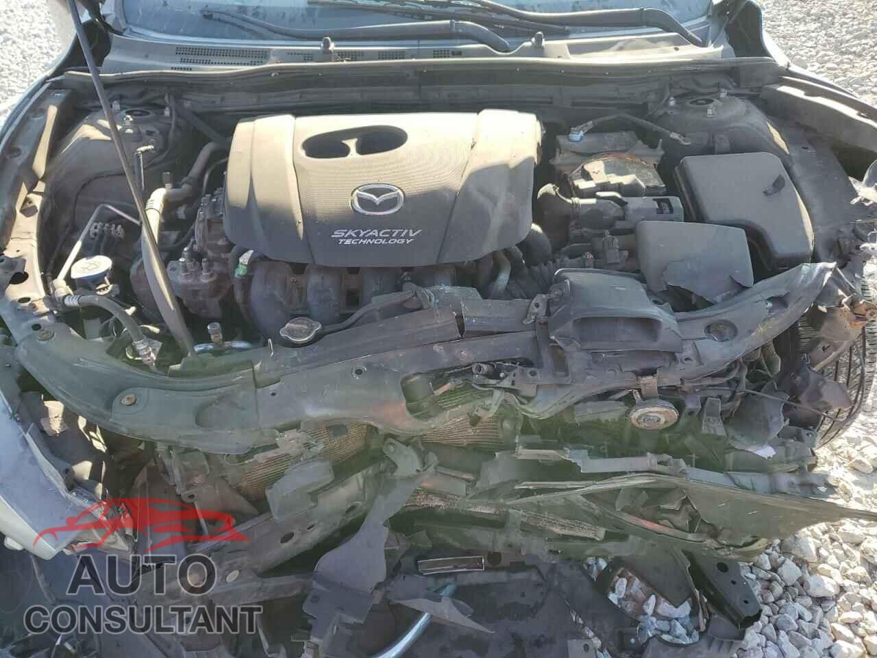 MAZDA 3 2017 - 3MZBN1V70HM149892