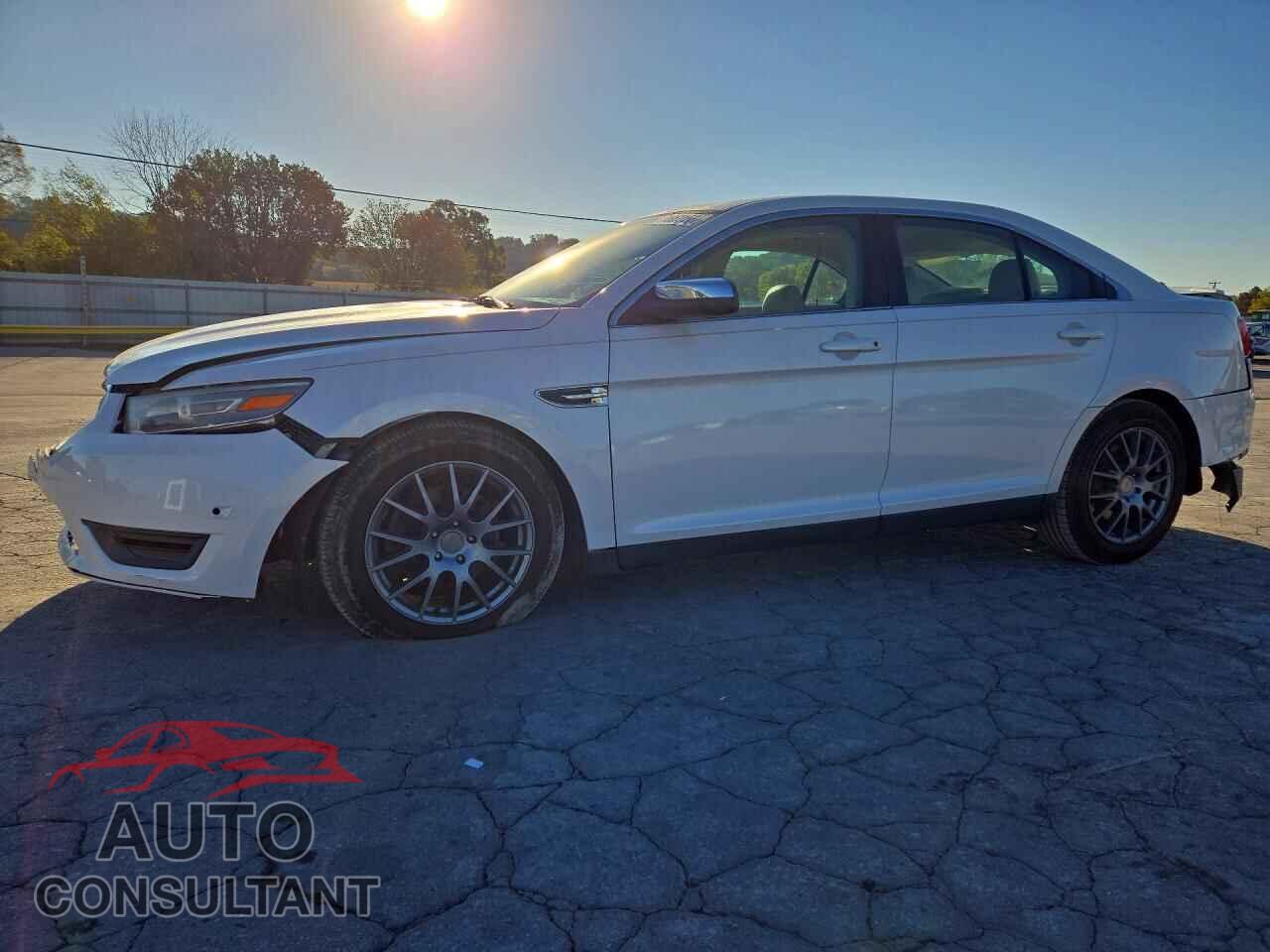 FORD TAURUS 2013 - 1FAHP2F95DG168476