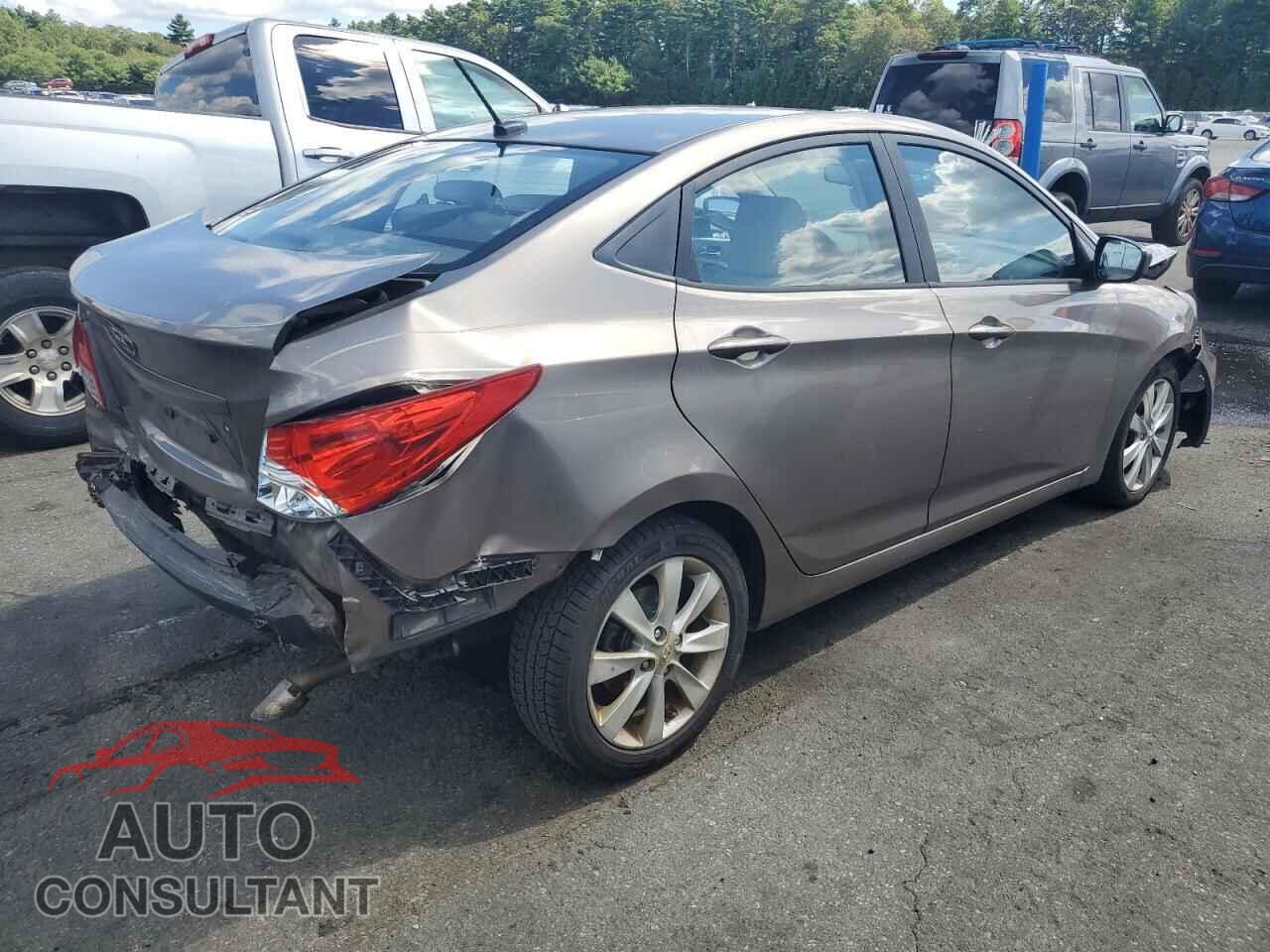 HYUNDAI ACCENT 2012 - KMHCU4AE4CU084660